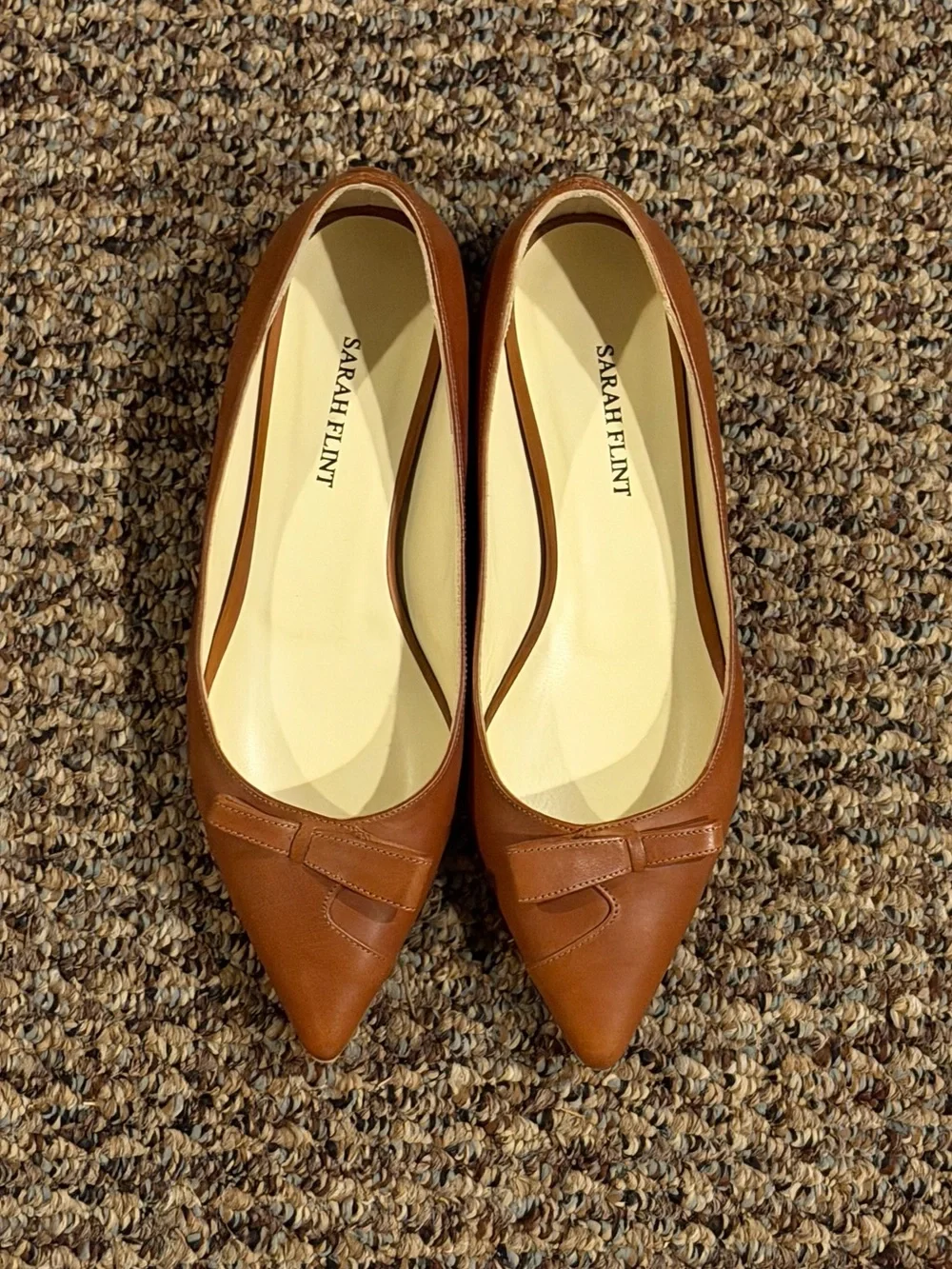 ♻️Sarah Flint Pointed Toe Flats